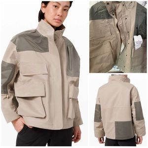lululemon athletica gathering storm short jacket - Beige and Olive